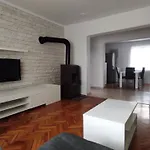 아파트 Dominik